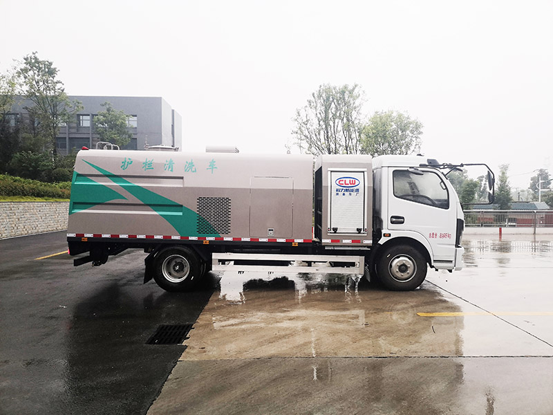 4方東風純電動護欄清洗車CL5090GQXBEV