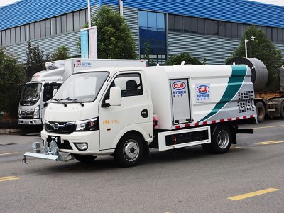 1.2方比亞迪T4純電動(dòng)路面養(yǎng)護(hù)車(chē)CL5040TYHBEV